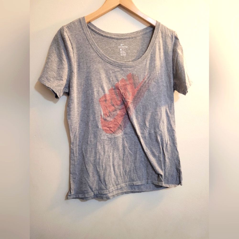 Ladies Large Nike Shirt!
